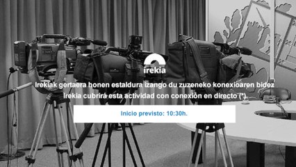 El Rey acompaña a Steinmeier, junto al lehendakari, en el acto en recuerdo de las víctimas del bombardeo en 1937