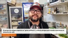 Un grupo de amigos organizó un "guiso solidario" y colecta abrigos para ayudar a personas en situación de calle