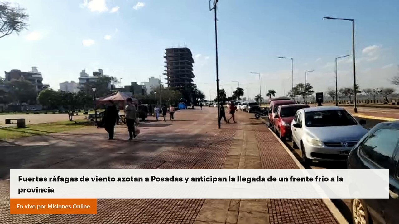 Fuertes ráfagas de viento azotan a Posadas y anticipan la llegada de un frente frío a la provincia
