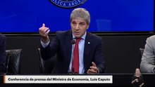 Conferencia de prensa del Ministro de Economía, Luis Caputo.