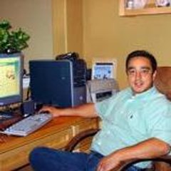 Larry Alvarez