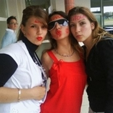 Loula44