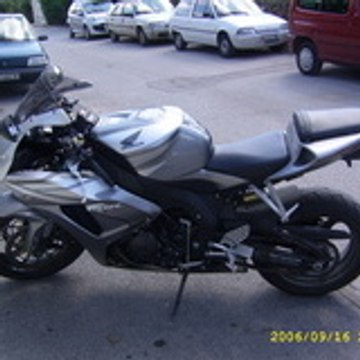 nine83000