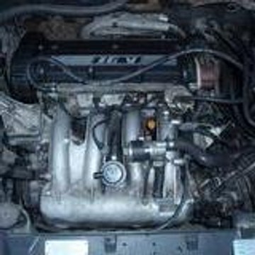 Peugeot_405Mi16
