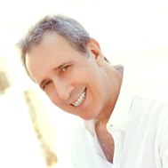 naci eray müzik hospital