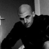 Glognar Shaiya in the Dark