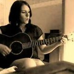 froggie_plays_guitar