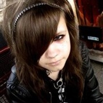 emOtik95