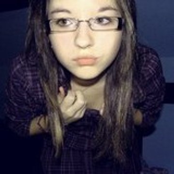 M Célia