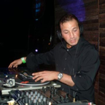 Dj Thomas de Paris Mambo Paris