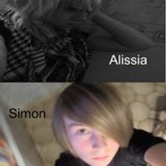 Simon et Alissia caca