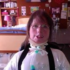 Julie VIAULT