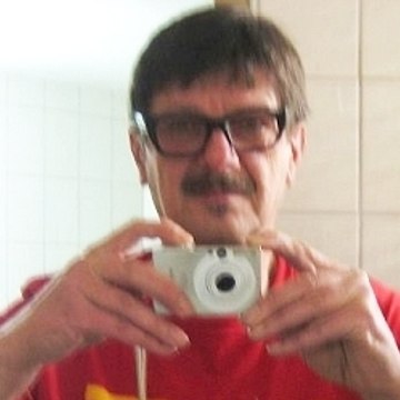 Roland W.