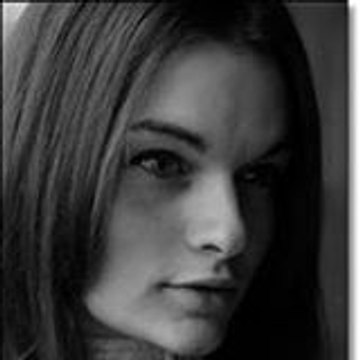 chloe liminana