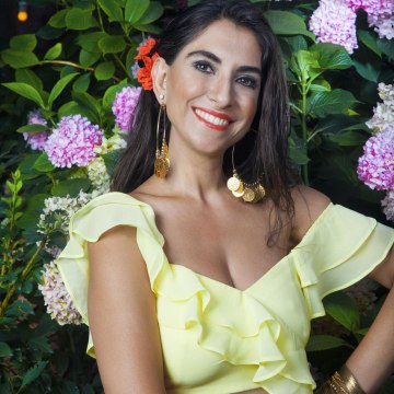 Zeynep Bektaş Official