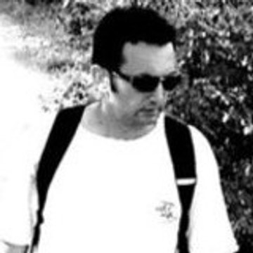 Her İnsan Bir Kitap