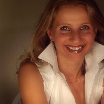 Olga Kostrova