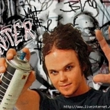 I love Lauri Ylonen
