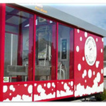 Happy Tails Pet Wash