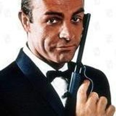 SIR JAMES BOND 007  est enfin de retour ! Hips °○