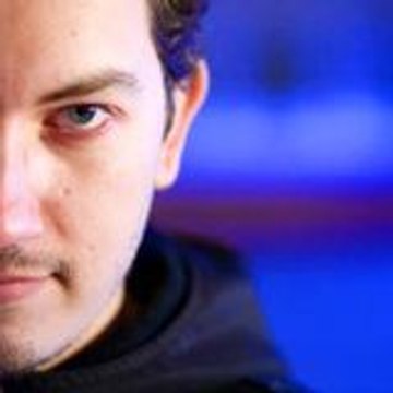 Алексей Камалдинов