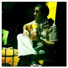 absoluts_guitar