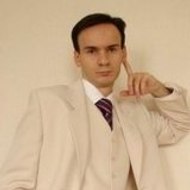 Денис Варламов