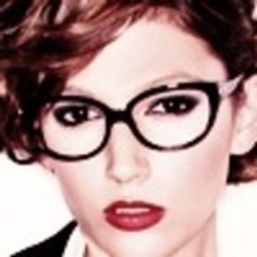 Ursula Corbero France