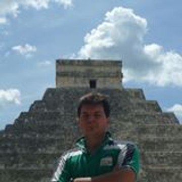 Mauro Morales