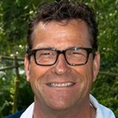 Ron Den Dikken