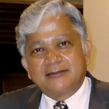 Aruna & Hari Sharma Life Experiences