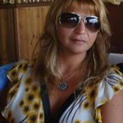 ΦΩΤΟΥΛΑ ΚΑΛΗΜΕΡΗ