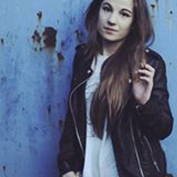 Anouchka Knapik-Derouault