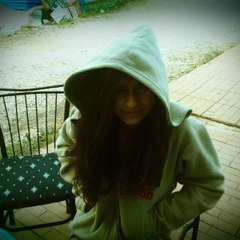 Ecem Sen Olmazsan Yaşayamam