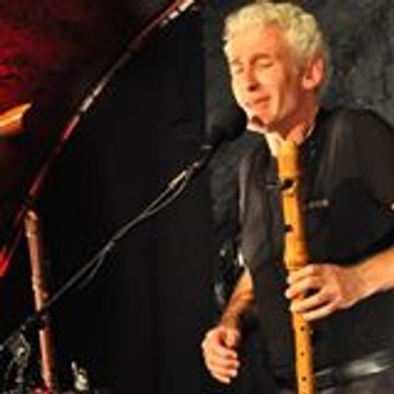 André Stoketti Fluturiste