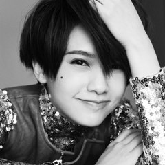 Dương Thừa Lâm - Rainie Yang VNFC