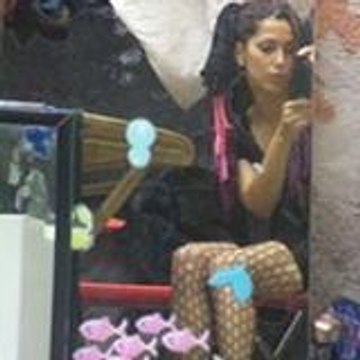 Lazone Jenny