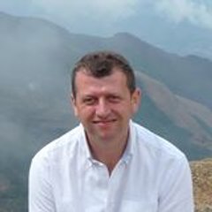 Simon Toyne