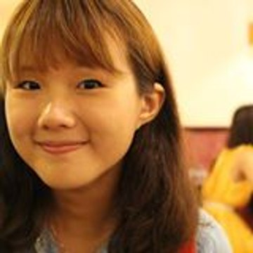 Shi Hua Richelle