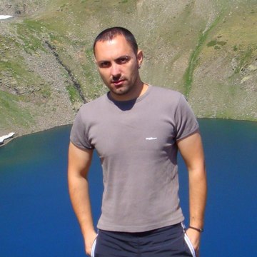 Влади Георгиев