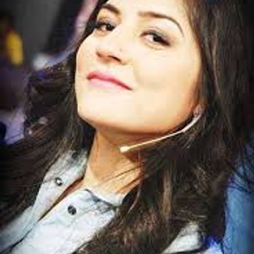 Sara Khan