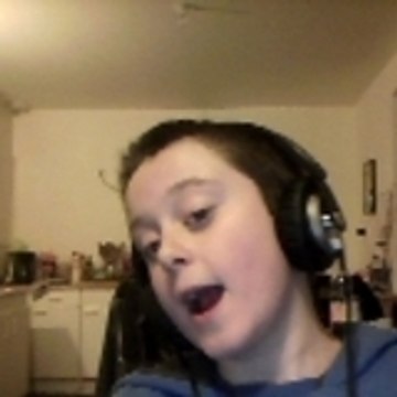 r0e0m0i0 b