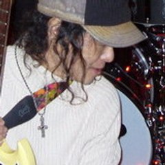 Tee Saito