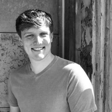 John Lano - Young Male Voice Over Actor