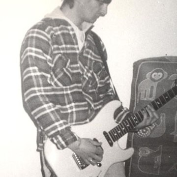 Igor Buzhi
