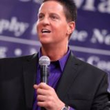 James Malinchak