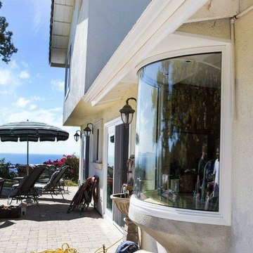 California Deluxe Windows