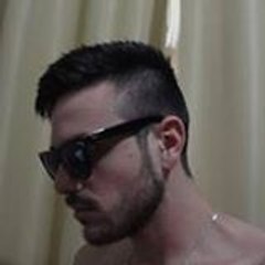 Kenny R. Martins