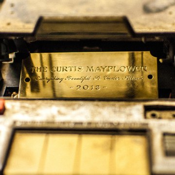 The Curtis Mayflower
