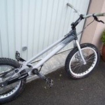 Baba205